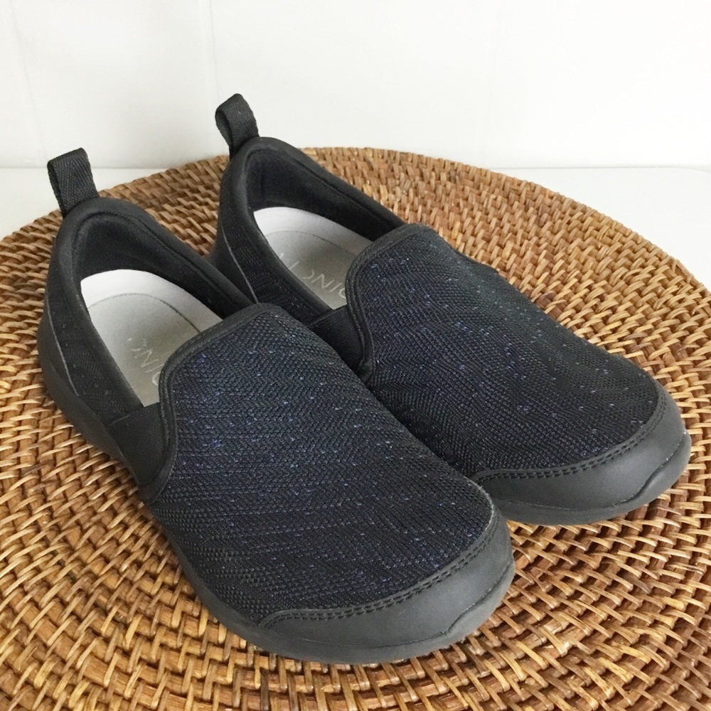 Vionic Roza Black Fabric Slip On Sneaker Flat Shoe Lightweight Comfort Womens 5